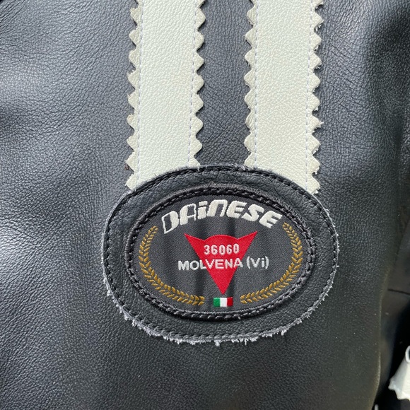 Dainese Molvena Women’s Classic Motorcycle Jacket 42 - Picture 3 of 11